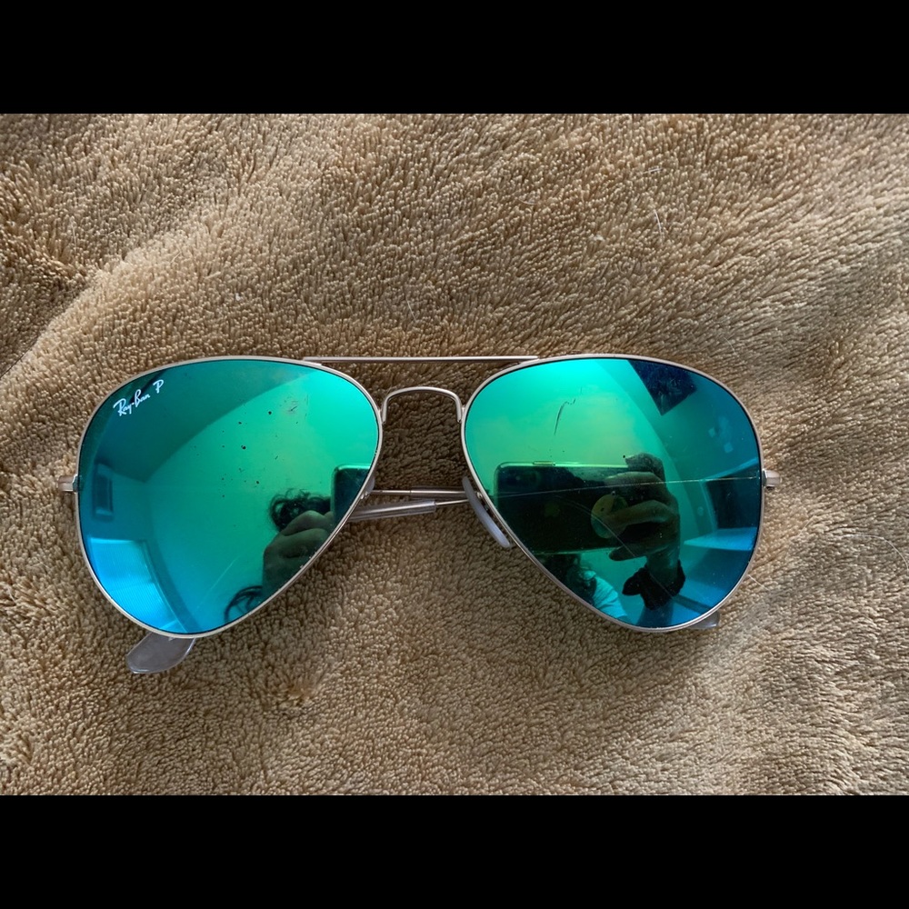 Ray-Ban